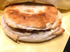 老潼关肉夹馍-西北杂粮筐手工面凉皮(来福士店)