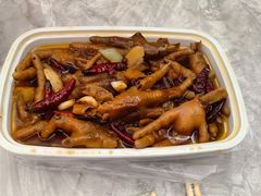 -江城燕子大排档(江汉路步行街店)