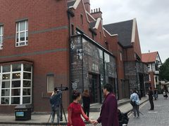 -钟书阁(松江泰晤士小镇店)