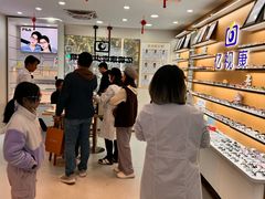 -亿视康青少儿眼镜(五官科店)