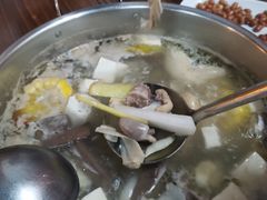 -阿汉名材老鸡汤饭店(金鸡岭店)