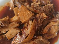 凉拌鸡肉-荣生萝卜汤饭店