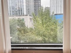 -朵兰达V酒店(成都春熙路太古里国金中心店)
