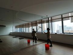 -康斐斯健身(银泰创意城店)