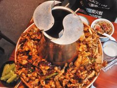 -炉小二铜锅牛蛙•川湘菜(三里屯店)