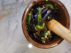 -李连贵熏肉美食酒楼(东市商贸店)