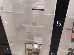 -关西国际机场直营免税店