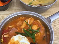 -汤小云火锅米线(钻汇广场店)