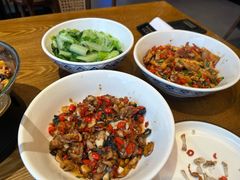 -吃饭皇帝大土家民族菜(荟聚店)