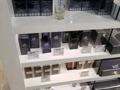 -国药中服免税(北京坊店)