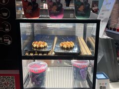 面包甜点陈列柜-肯德基(东直门来福士店)