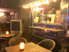 -城墙外BAR