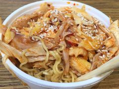 手撕鸡捞面-华辉小食