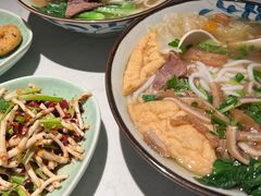 -鑫花溪牛肉米粉(凤凰街创始总店)