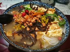 -螺世纪螺蛳粉·桂味小排档(裕德店)