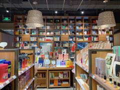 -百新书局(尚悦湾店)