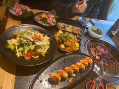 -韩烧牛中牛·甄选黑牛烤肉(黑金店)