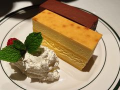 -Wolfgang’s Steakhouse 沃夫冈牛排馆(上海白玉兰广场店)