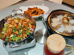 -辛香味烧鱼馆·非遗技艺·排骨红烧肉(光谷医药园店)