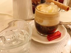 -中央咖啡馆