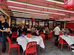 大堂-庞家烧烤客栈(炮台山店)