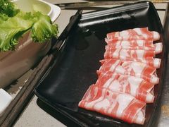 -海底捞火锅(曹安公路店)