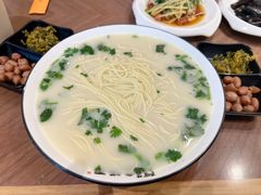 -阿达师傅鱼汤面