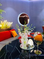 -花隐·美芙炫海菲秀皮肤管理中心