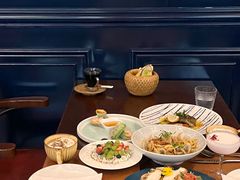 -Golden Lily河内巴黎法越料理餐厅(建国西路店)