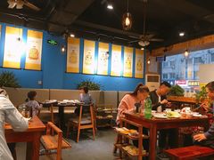 大堂-苏完瓜尔佳氏·满洲涮肉(古方路店)