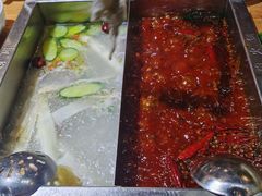 -椒悦重庆主题火锅(南部店)