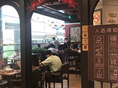 -西西弗书店&矢量咖啡(凯德晶萃广场店)