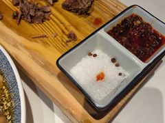 -巷子里小酒馆(繁荣路店)