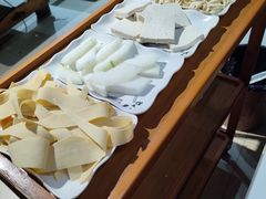 -清真·马坡烧烤涮牛肚·酸浆火锅(新区总店)