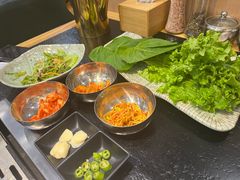 -臻牛烤肉