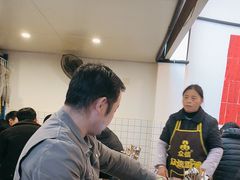 -黄潇洒老火锅(九眼桥宏济巷店)