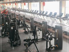-健龙森俱乐部·游泳·健身·羽毛球综合体育馆