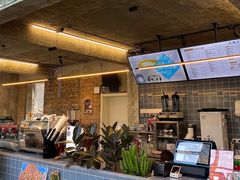 -腾爱熊猫咖啡生活馆(老东门店)