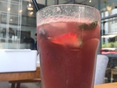 法式复合梅苏打-JANS意式简餐厅·惠灵顿牛排