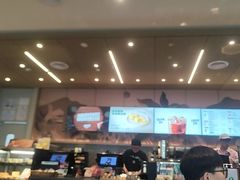 -星巴克臻选(周浦万达店)