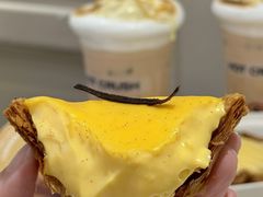 -HOT CRUSH趁热集合·现烤面包(上海环球港店)