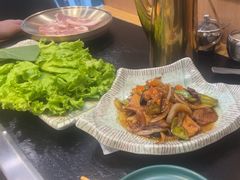 -臻牛烤肉