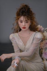 -艾米丽婚纱礼服