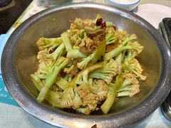-昱龙大盆牛蛙馆(三兴街总店)