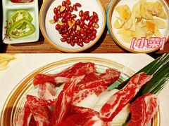 -明洞阿姨·韩式酱蟹烤肉·创意料理(三元桥店)