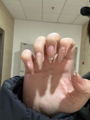 -瞧·享轻奢美甲美睫