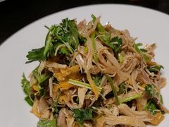 顾家手撕鸡-顧家廚房·私家菜(翠岗润扬北路店)