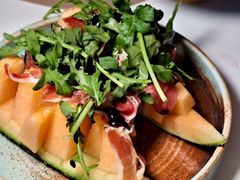 -斯普汇生蚝牛排馆(中骏世界城店)