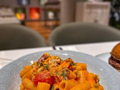 -潮一不贰·法式甜品·生日蛋糕·西式简餐(外滩店)