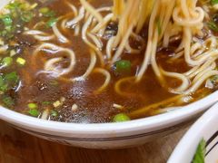 -小马牛肉面·牛骨熬制(南京博物院店)